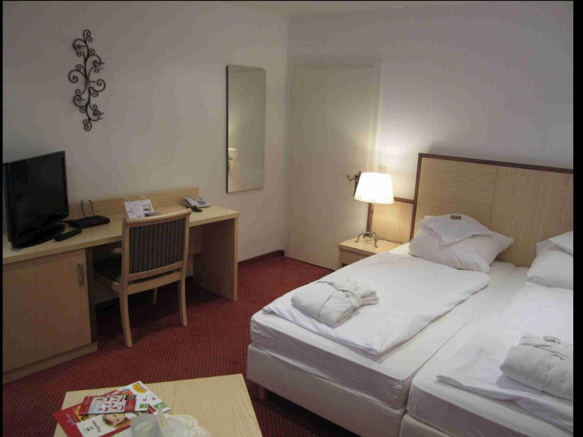 Wellnesshotel Buergerstuben Willingen  Esterno foto